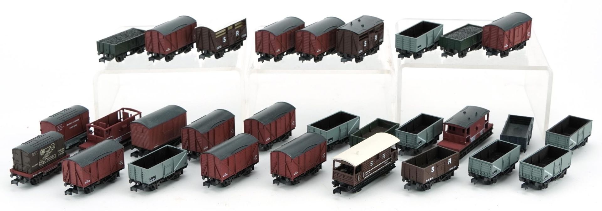 Thirty Peco and Graham Farish N gauge model railway wagons