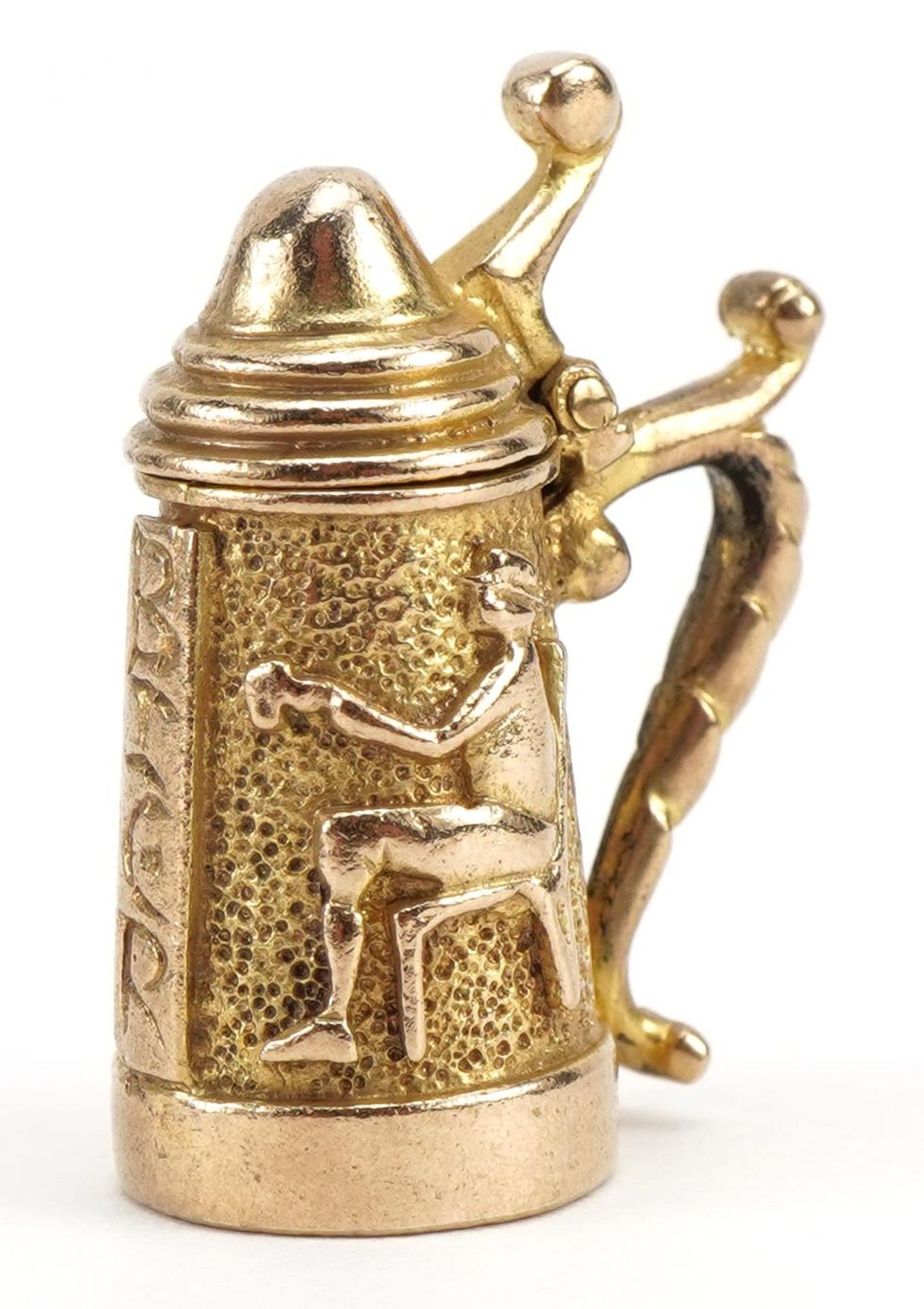 9ct gold opening beer stein charm, 2.6cm high, 7.3g