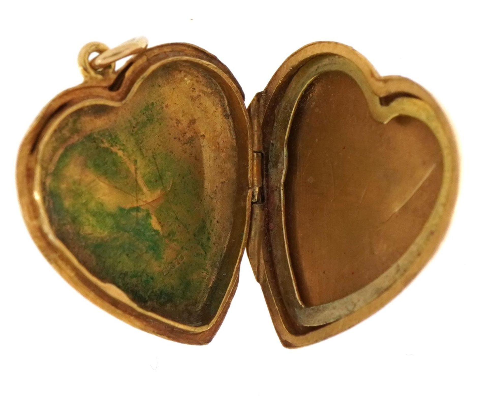 9ct gold love heart locket engraved with flowers and a bird, 2.2cm high, 2.5g - Bild 2 aus 4