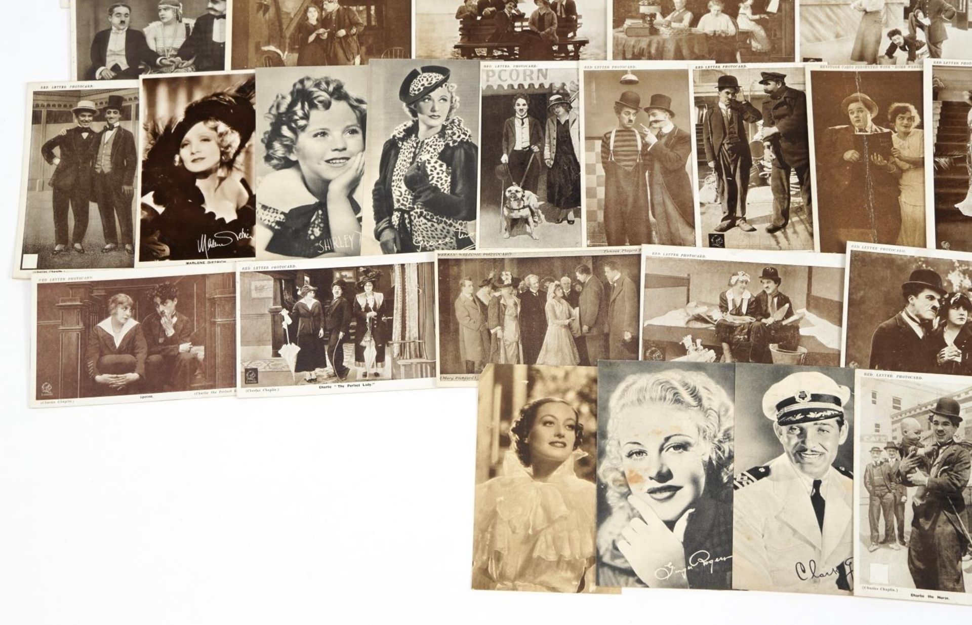 Collection of black and white postcards, mostly film stars and royalty - Image 4 of 5