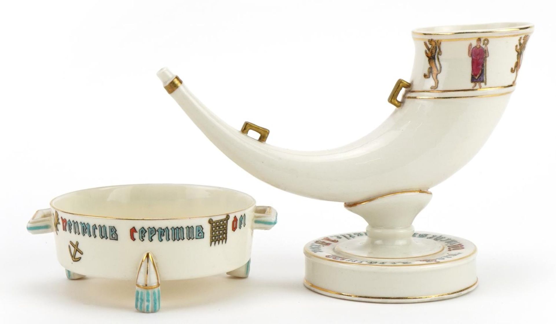 W H Goss crested china comprising Warders Horn Winchester Castle and model of Winchester Bushel - Bild 2 aus 4