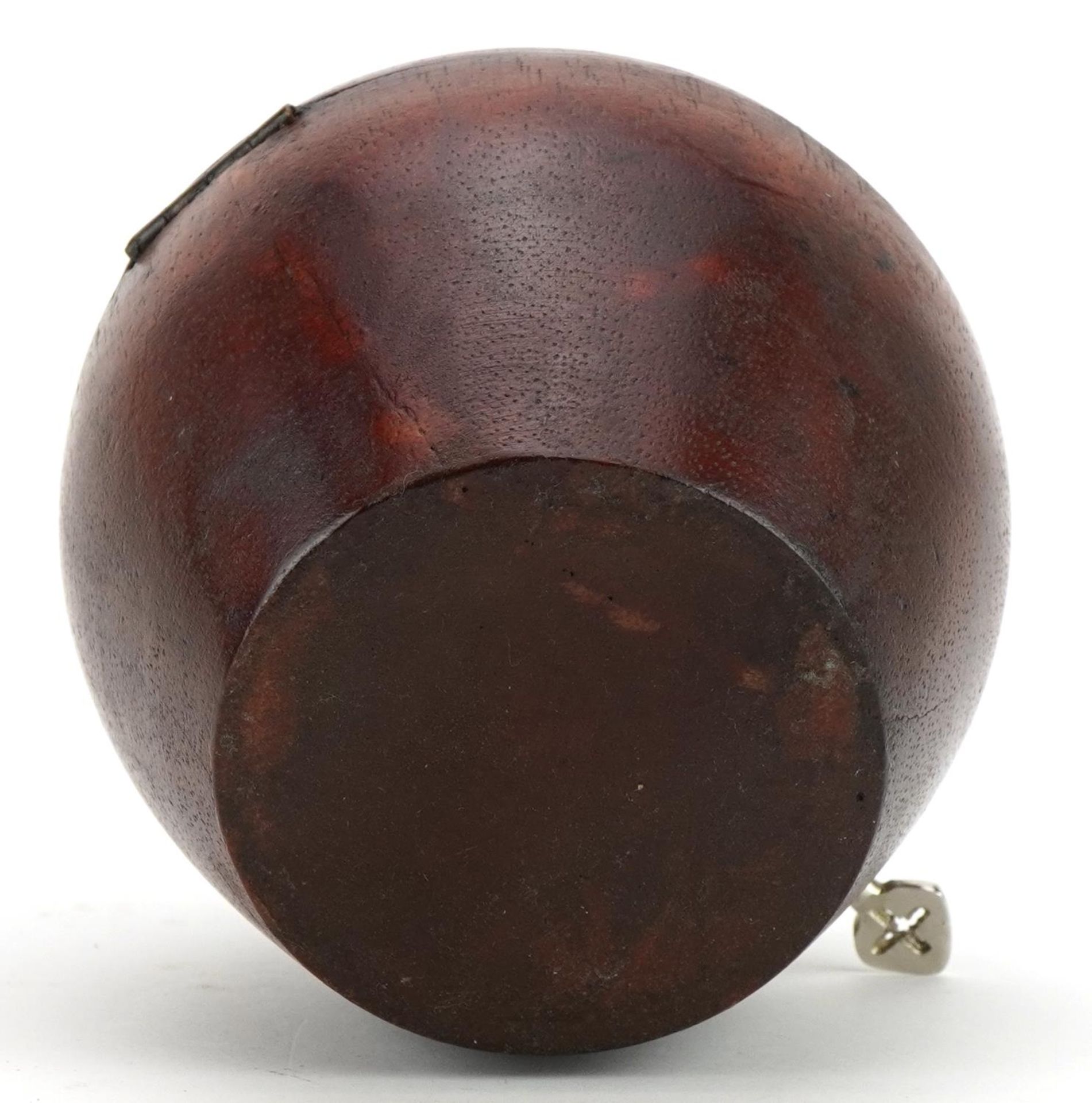 George III style carved treen tea caddy with key in the form of an apple, 12cm high - Image 4 of 4