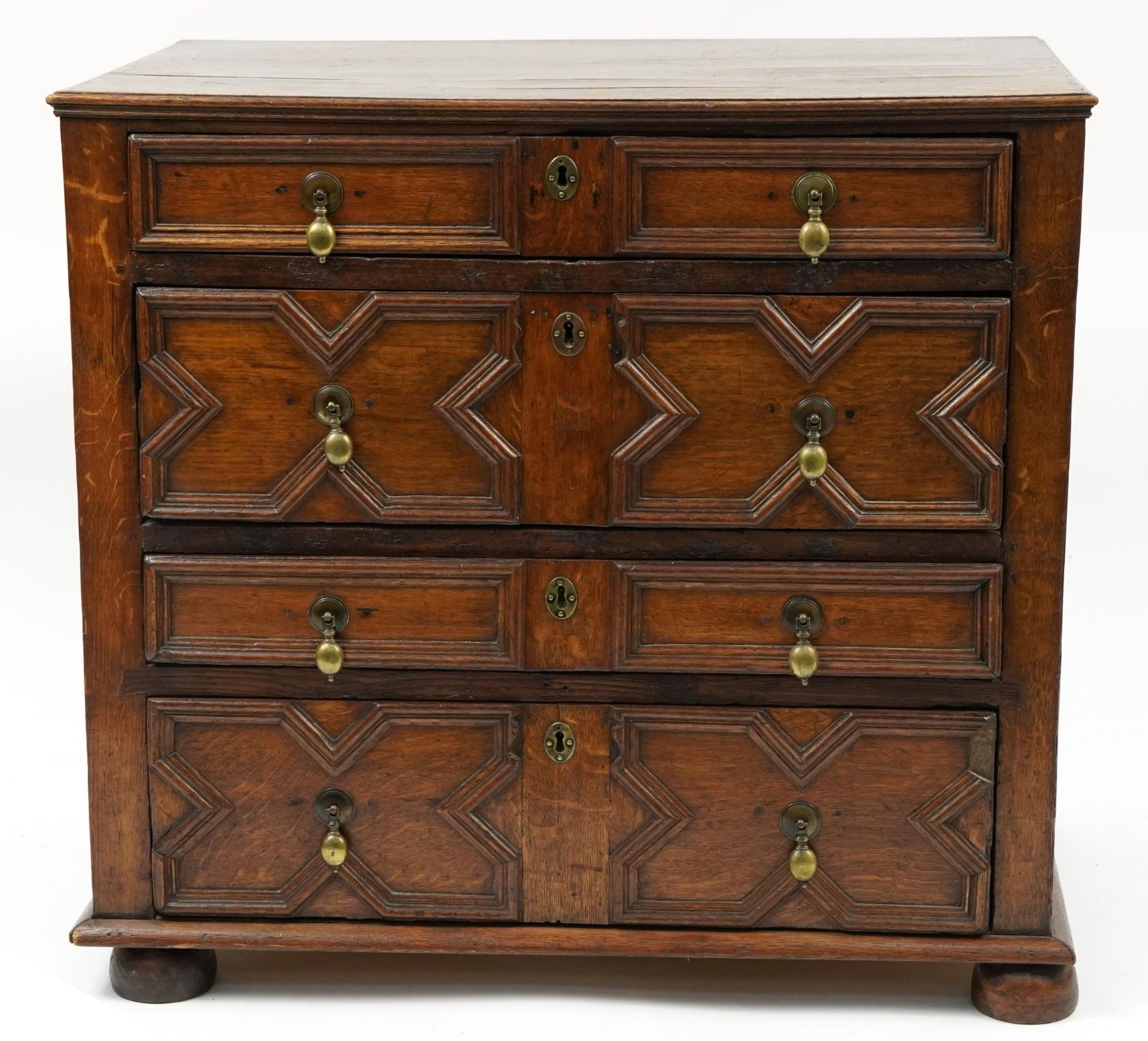 Jacobean oak four drawer chest with brass handles and bun feet, 81cm H x 87cm W x 54cm D - Bild 2 aus 4