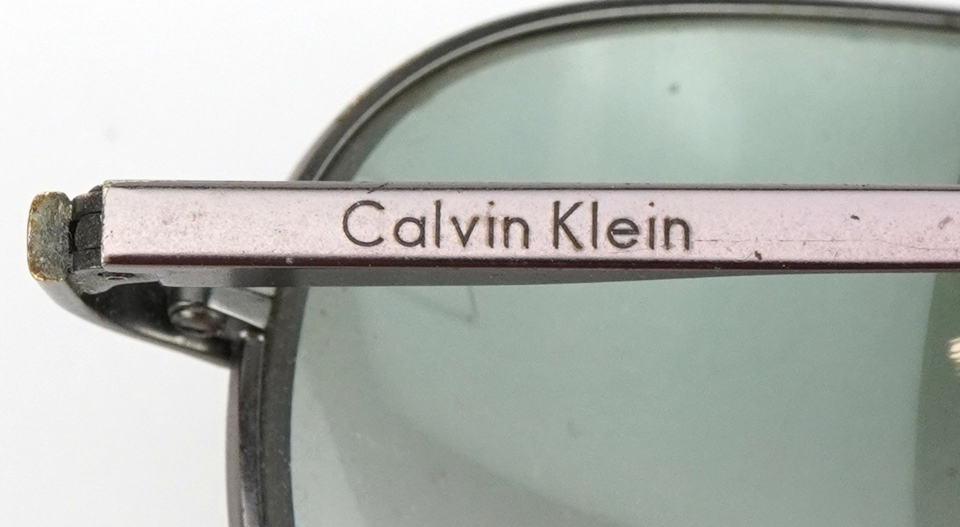 Three pairs of vintage sunglasses including RayBan and Calvin Klein - Image 3 of 3