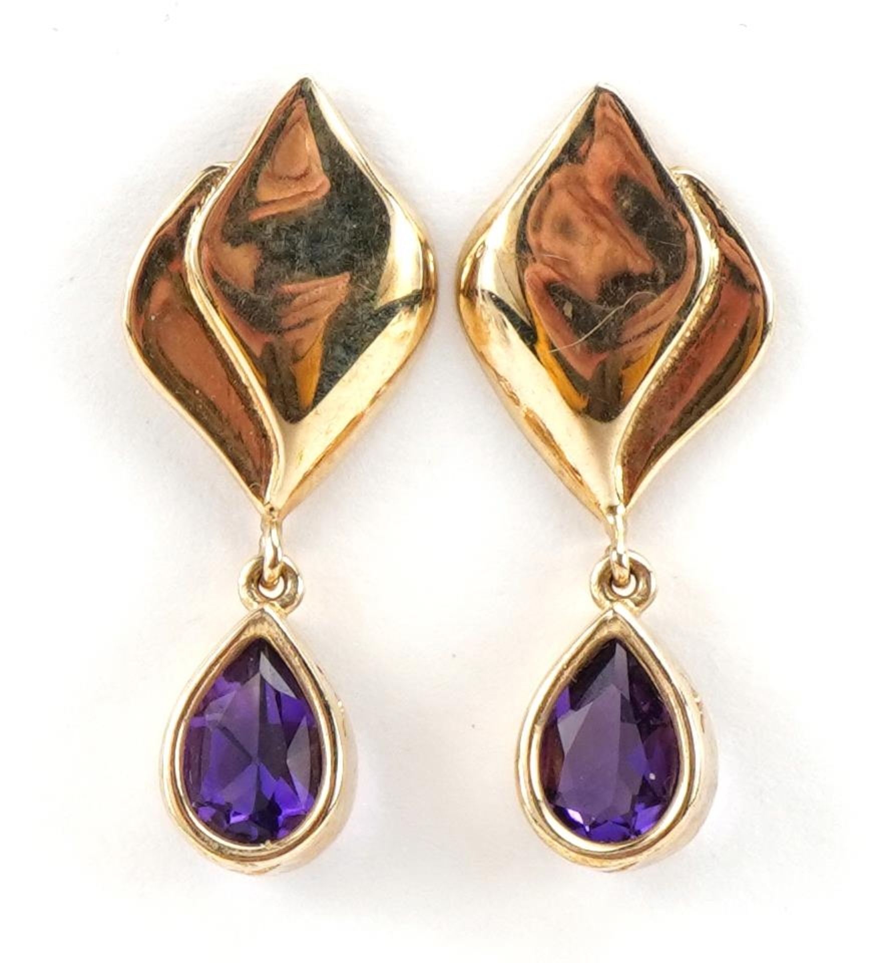 Pair of unmarked 9ct gold amethyst drop earrings, 2.5cm high, 2.9g