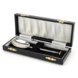 C T Maine Ltd replica Jersey seal top spoon housed in a fitted case, 13.5cm in length, 24.2g