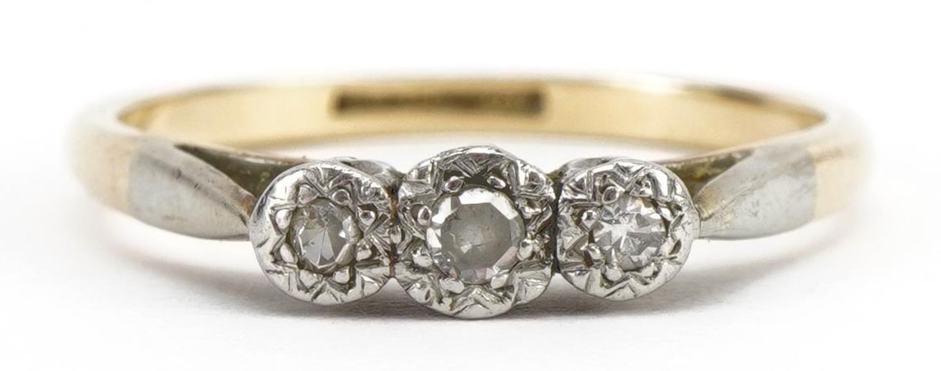 18ct gold and platinum diamond three stone ring, size L, 1.9g