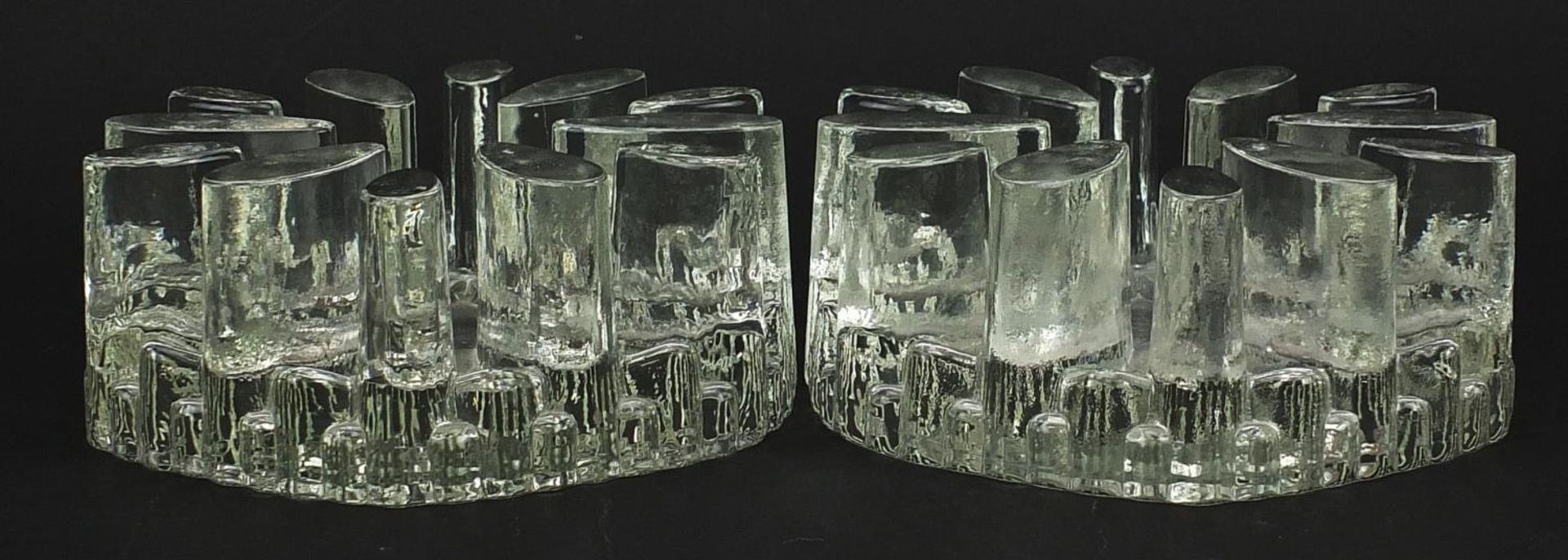Pair of Scandinavian design candleholders, each 15.5cm in diameter - Image 3 of 4