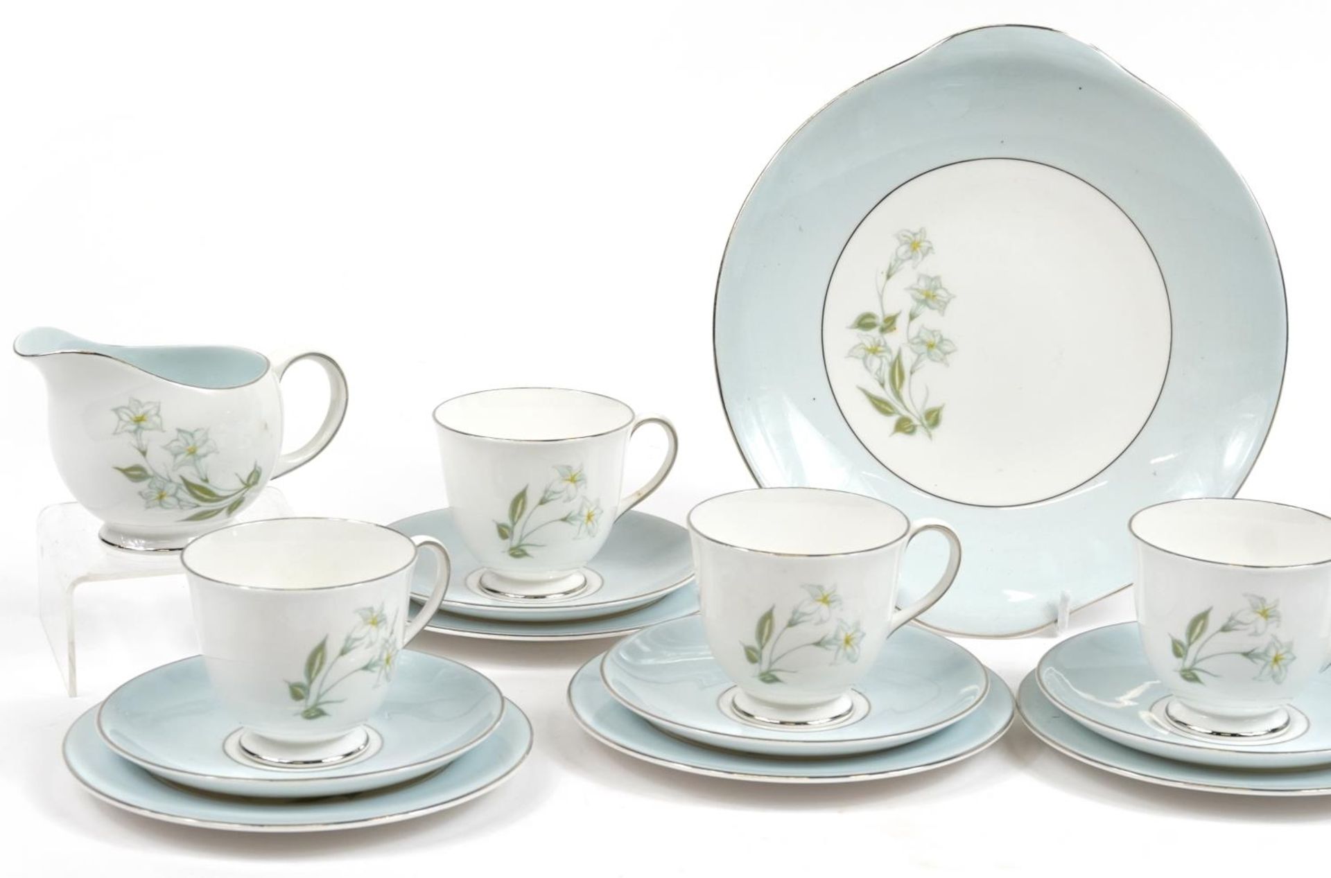 Susie Cooper Jasmine teaware including milk jug, sugar bowl and trios, the largest 26cm wide - Image 2 of 4