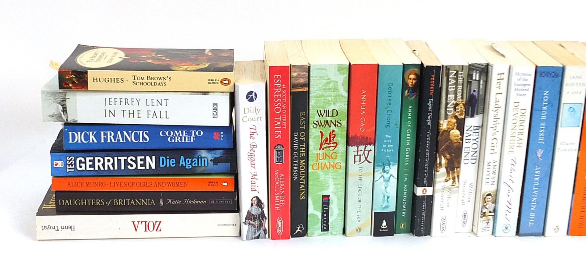 Assorted paperback novels including Jane Austen, Dick Franis, Amitav Ghosh The Glass Palace and John - Image 2 of 3