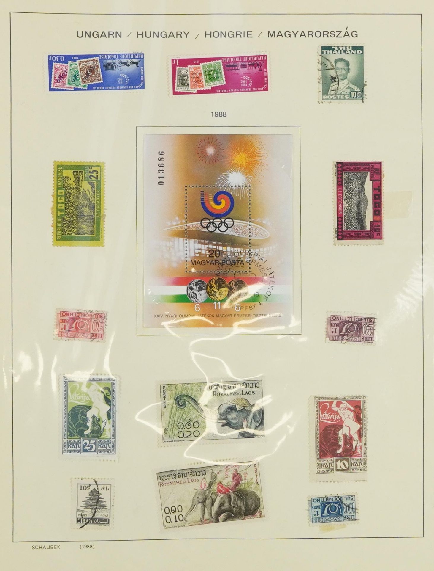 Extensive collection of world stamps arranged in nineteen albums including Cuba, Cyprus, Africa - Image 12 of 18