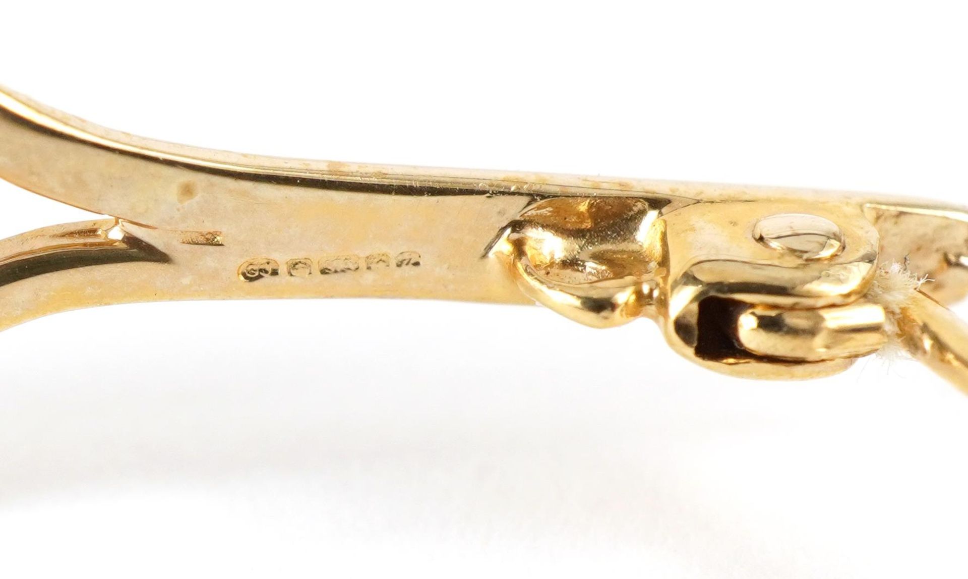 9ct gold sapphire and clear stone flower head bar brooch, 4.2cm wide, 2.0g - Bild 3 aus 3
