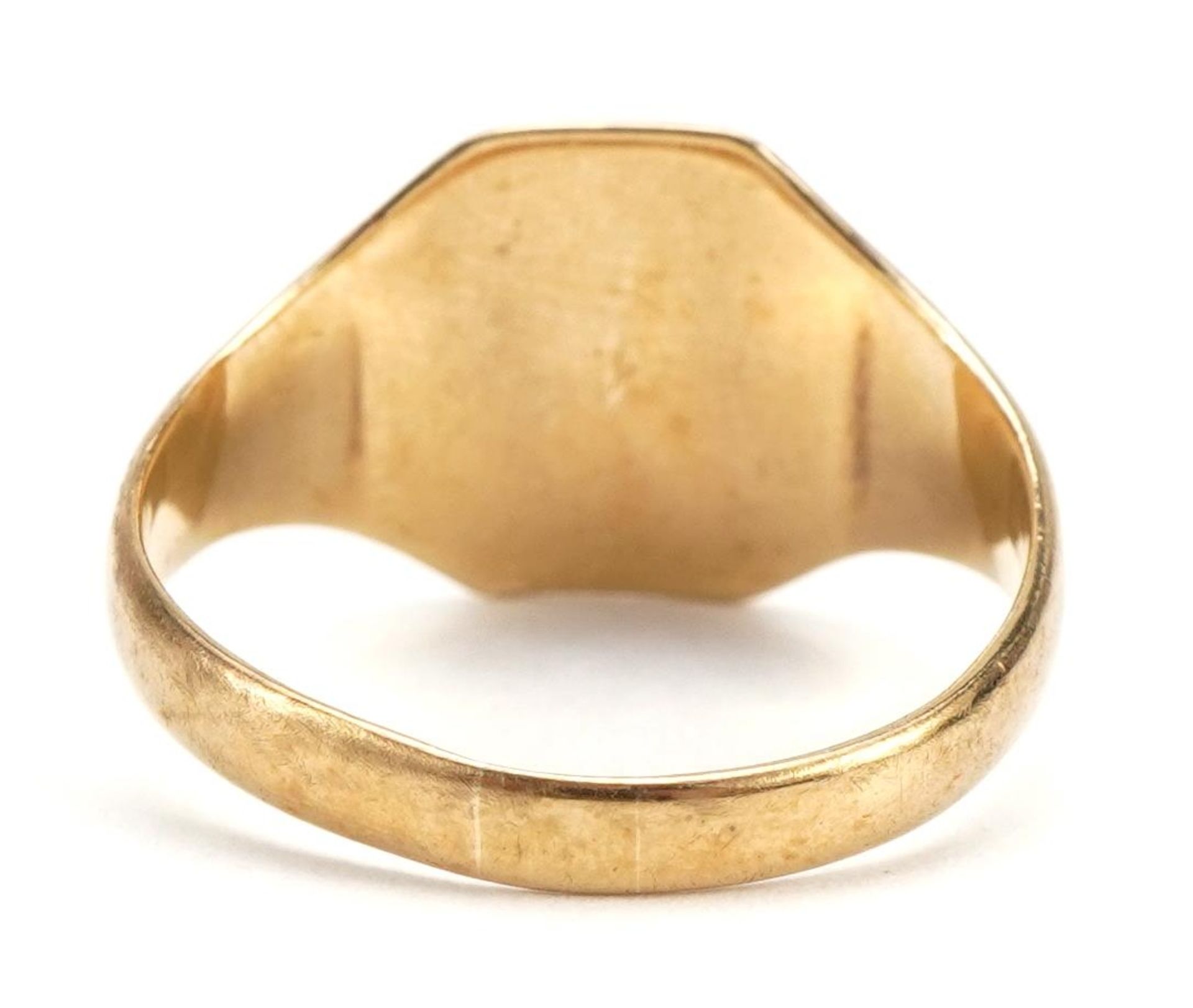 9ct gold signet ring with engine turned decoration, size N, 2.2g - Bild 2 aus 3