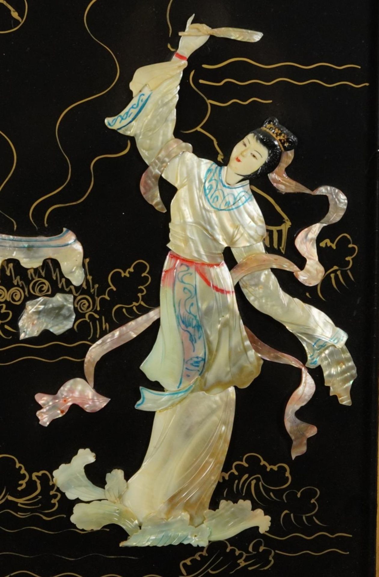 Figures and pagodas, Chinese mother of pearl relief panel, 90cm x 40cm - Bild 3 aus 4