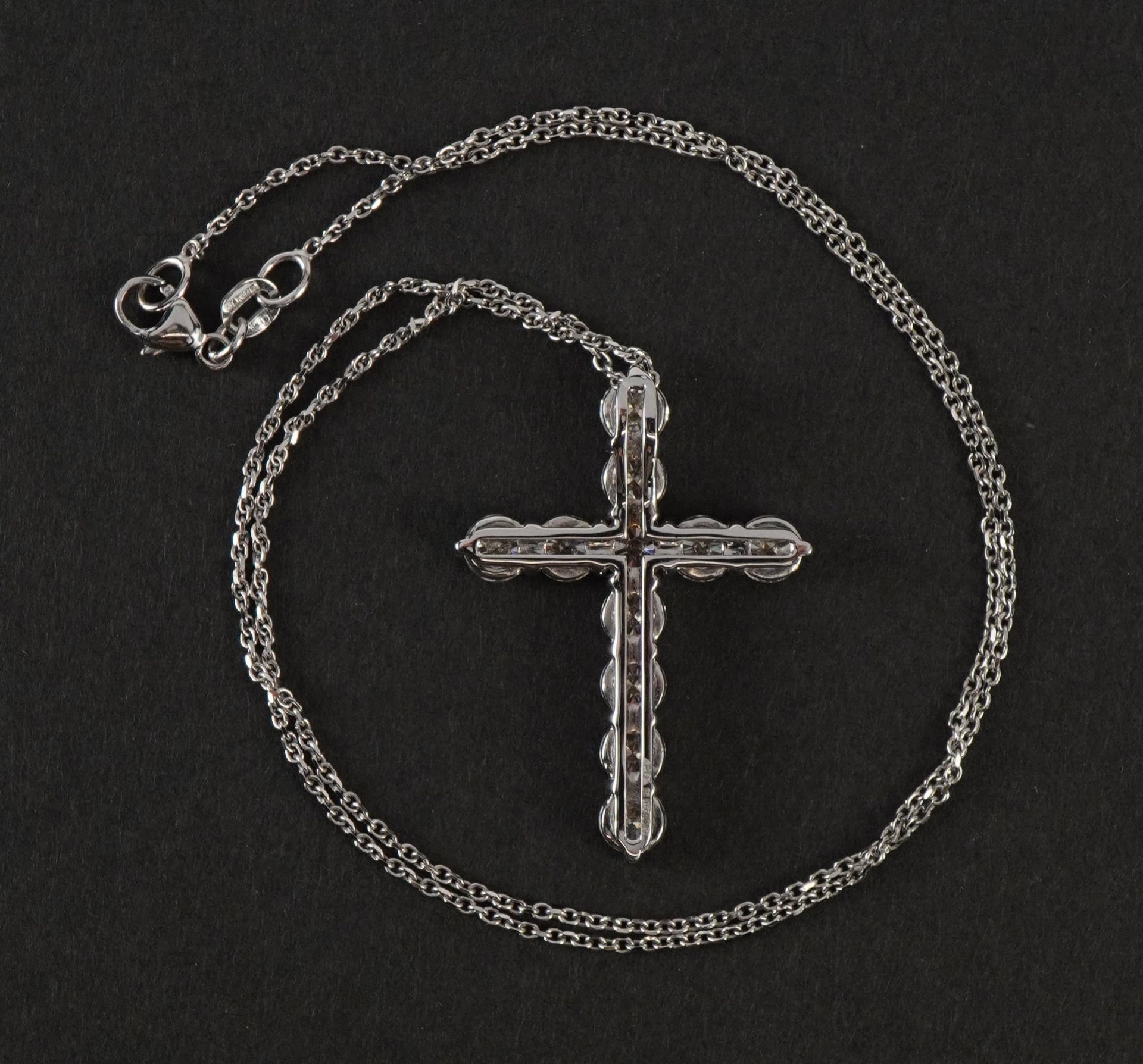 Large 18ct white gold diamond cross pendant on an 18ct white gold necklace, total diamond weight - Image 3 of 5