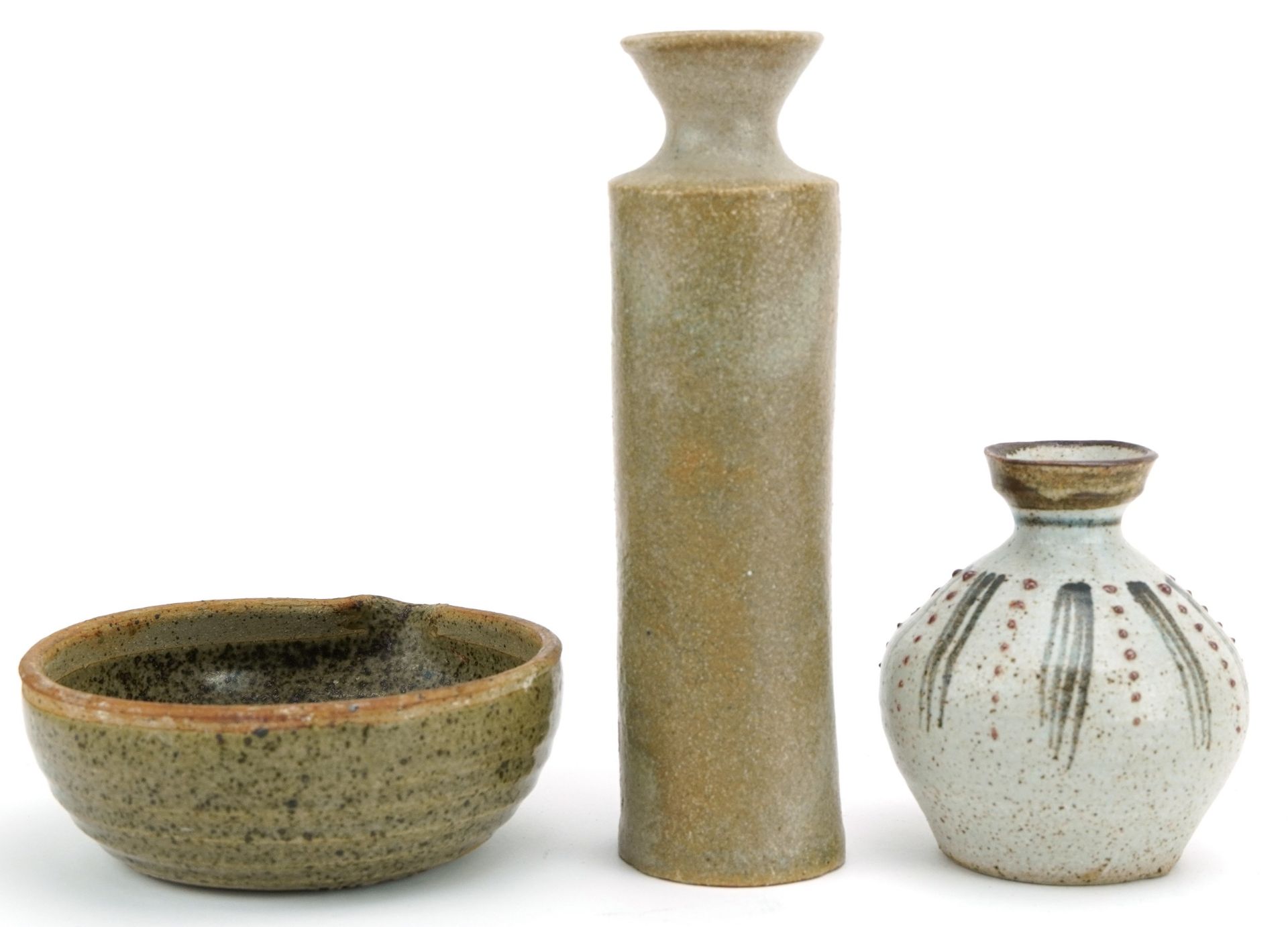 Studio pottery including a David Leach for Lowerdown vase, the largest 22cm in diameter - Bild 4 aus 7