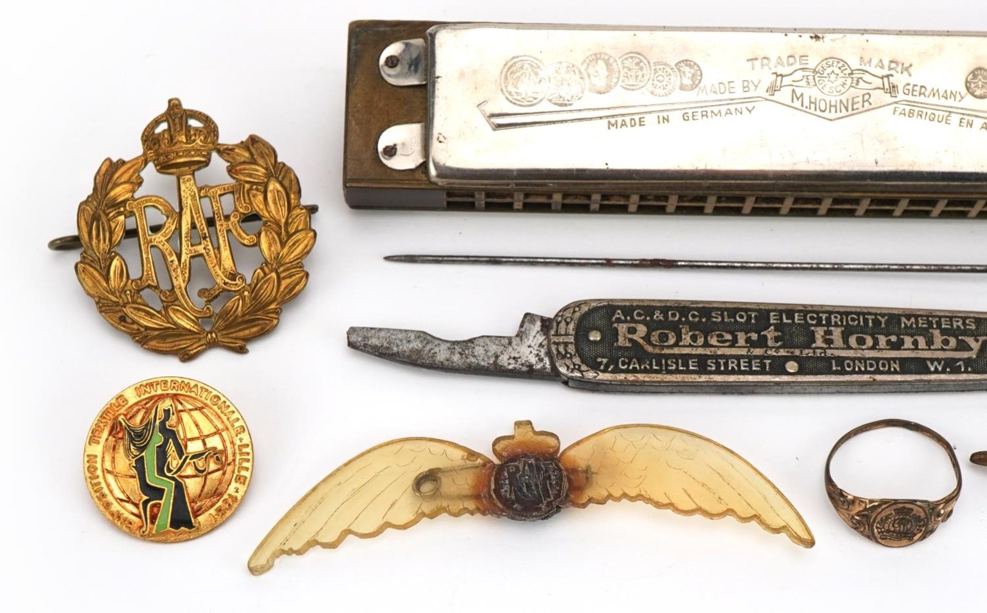 Objects including RAF military badges, Song Band harmonica, Robert Hornby folding pocket knife and - Image 2 of 4