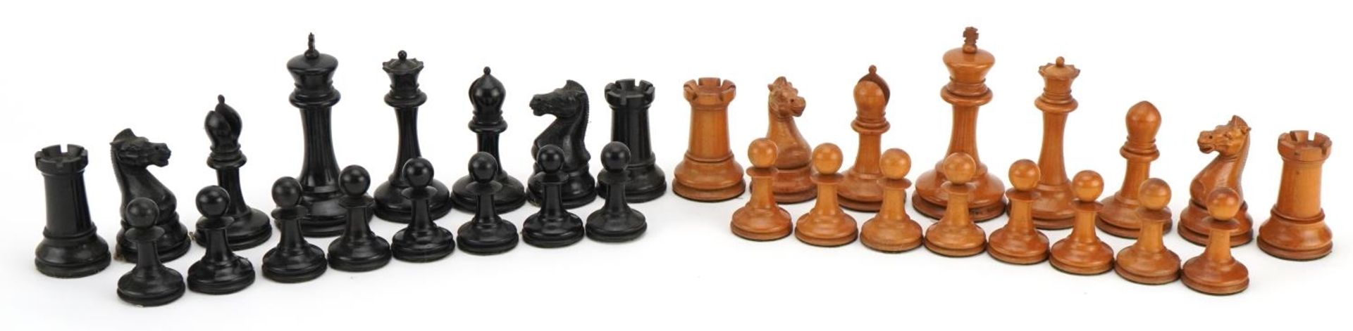 Jaques of London, boxwood and ebony Staunton pattern chess set, the largest pieces each 9cm high