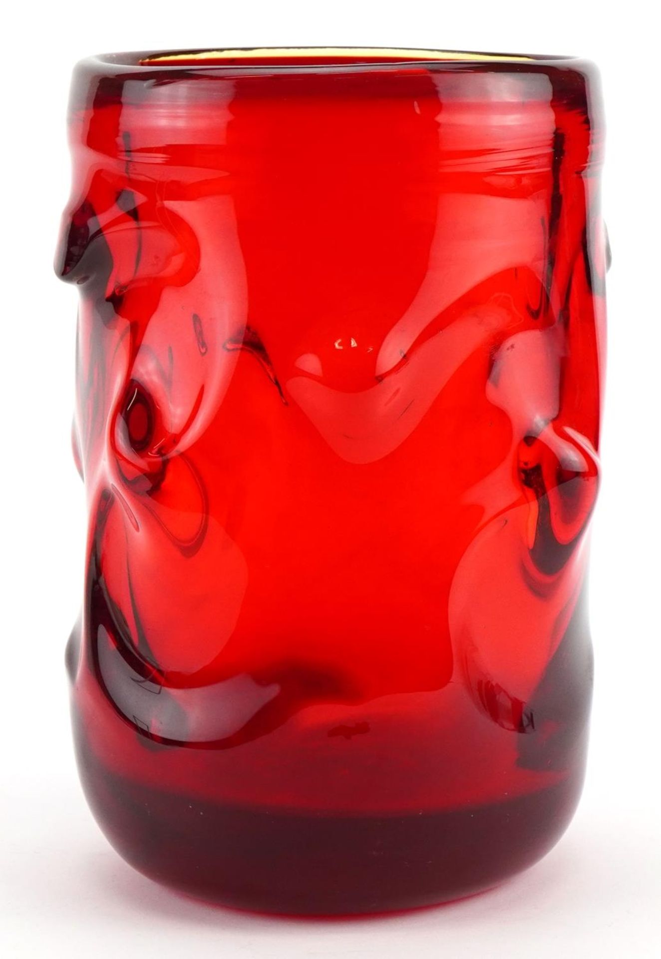 Geoffrey Baxter for Whitefriars, large Whitefriars knobbly glass vase in ruby, 23.5cm high - Bild 2 aus 3