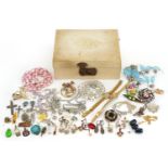 Vintage and later costume jewellery including crystal necklaces, brooches, earrings and a ladies