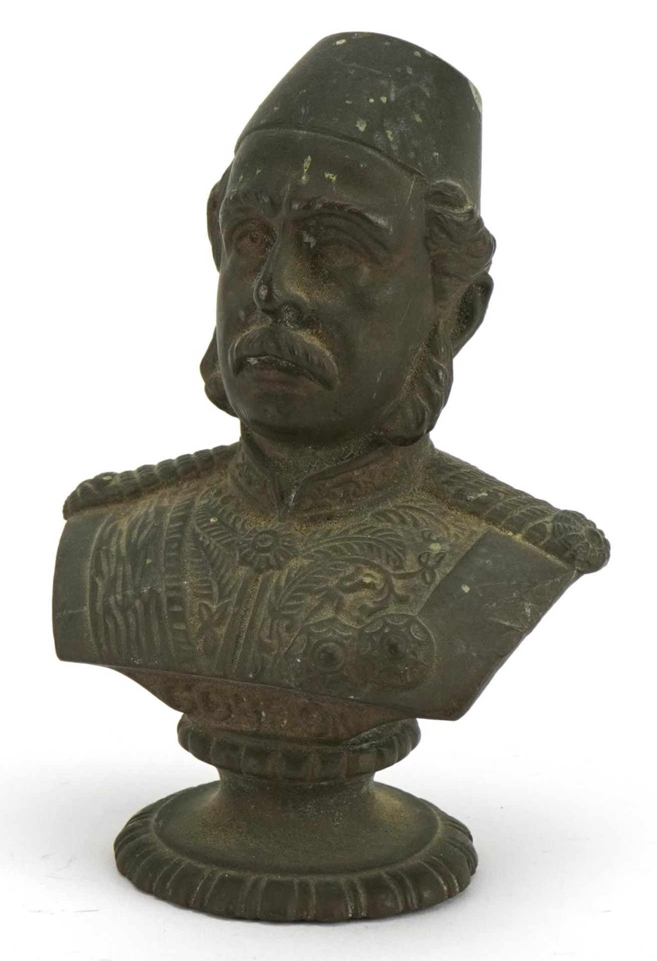 Military interest patinated bronze bust of General Gordon, 12cm high