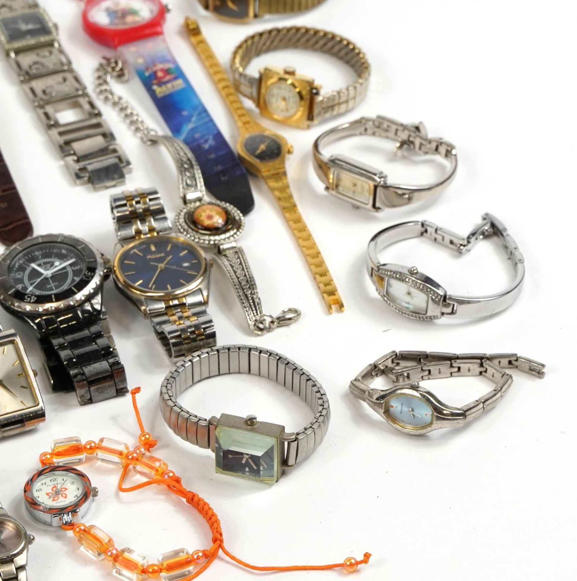 Vintage and later ladies and gentlemen's wristwatches including Sekonda, Seiko, Citizen and Oris - Image 9 of 9