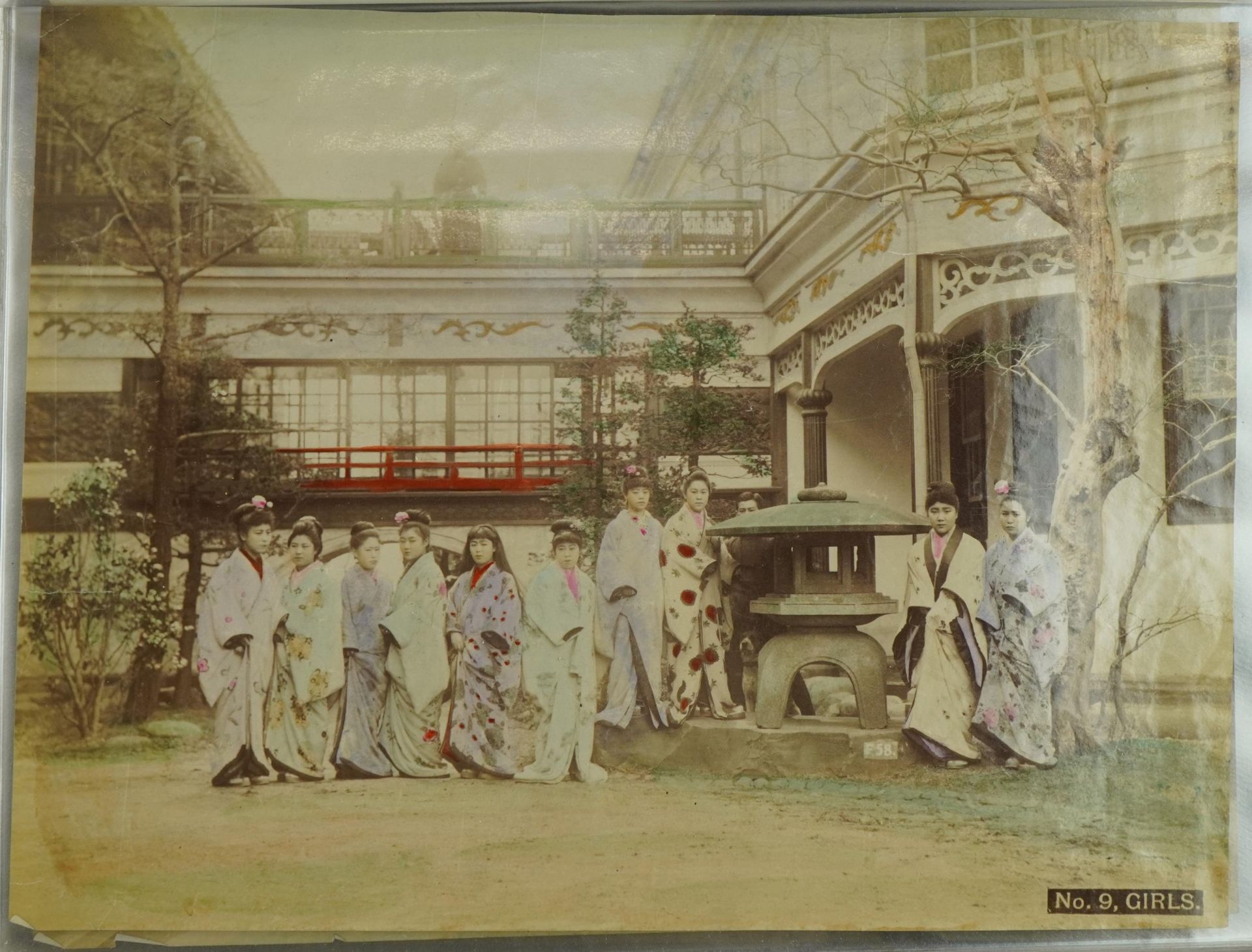 Collection of Japanese photographs arranged in an album including The Tomb of Kiyomori, opium - Bild 2 aus 6