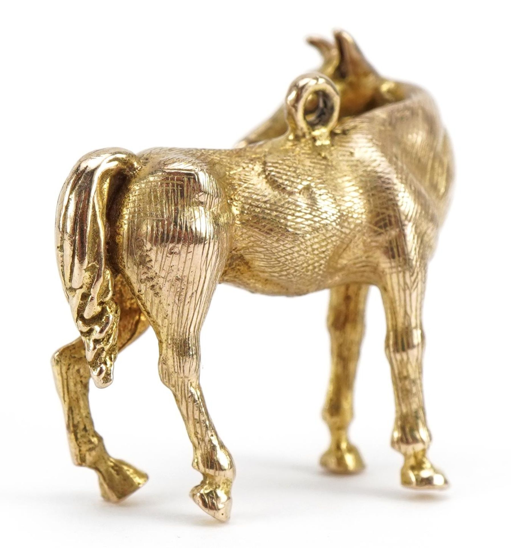 9ct gold horse pendant, 2.3cm high, 7.8g - Image 3 of 3