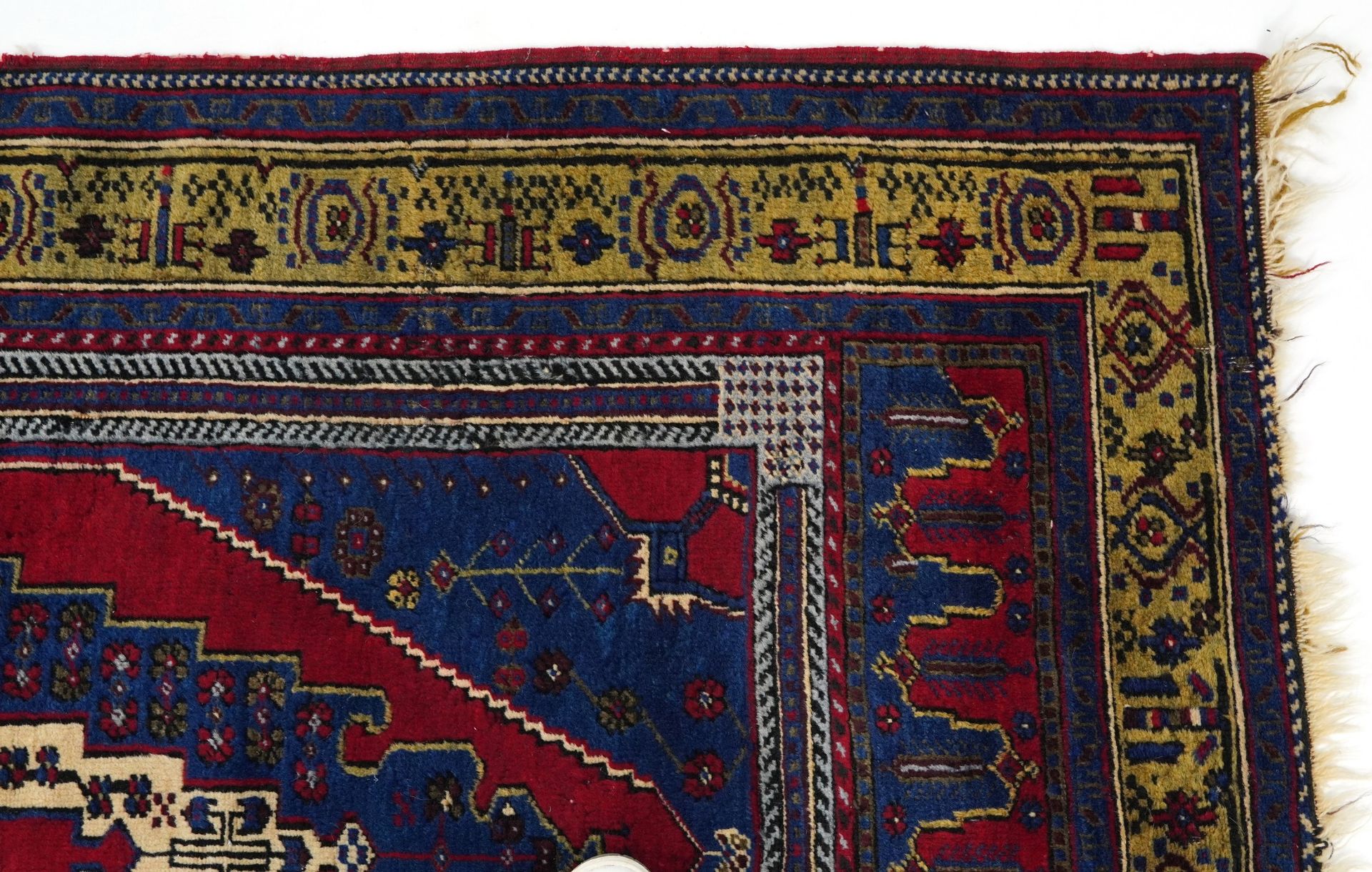 Rectangular Turkish rug, with all over geometric design, 200cm x 120cm - Image 3 of 6