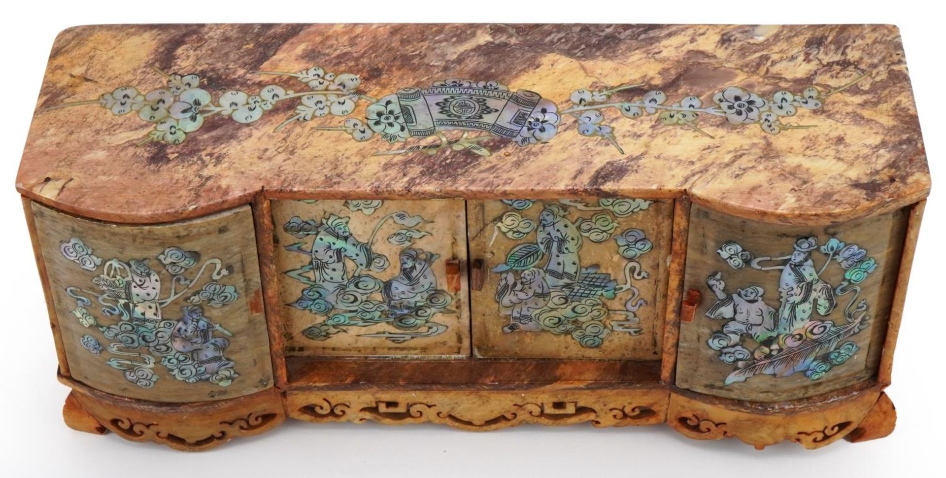 Miniature Chinese carved soapstone side cabinet with mother of pearl inlay, 10cm H x 24cm W x 8cm D - Bild 2 aus 4