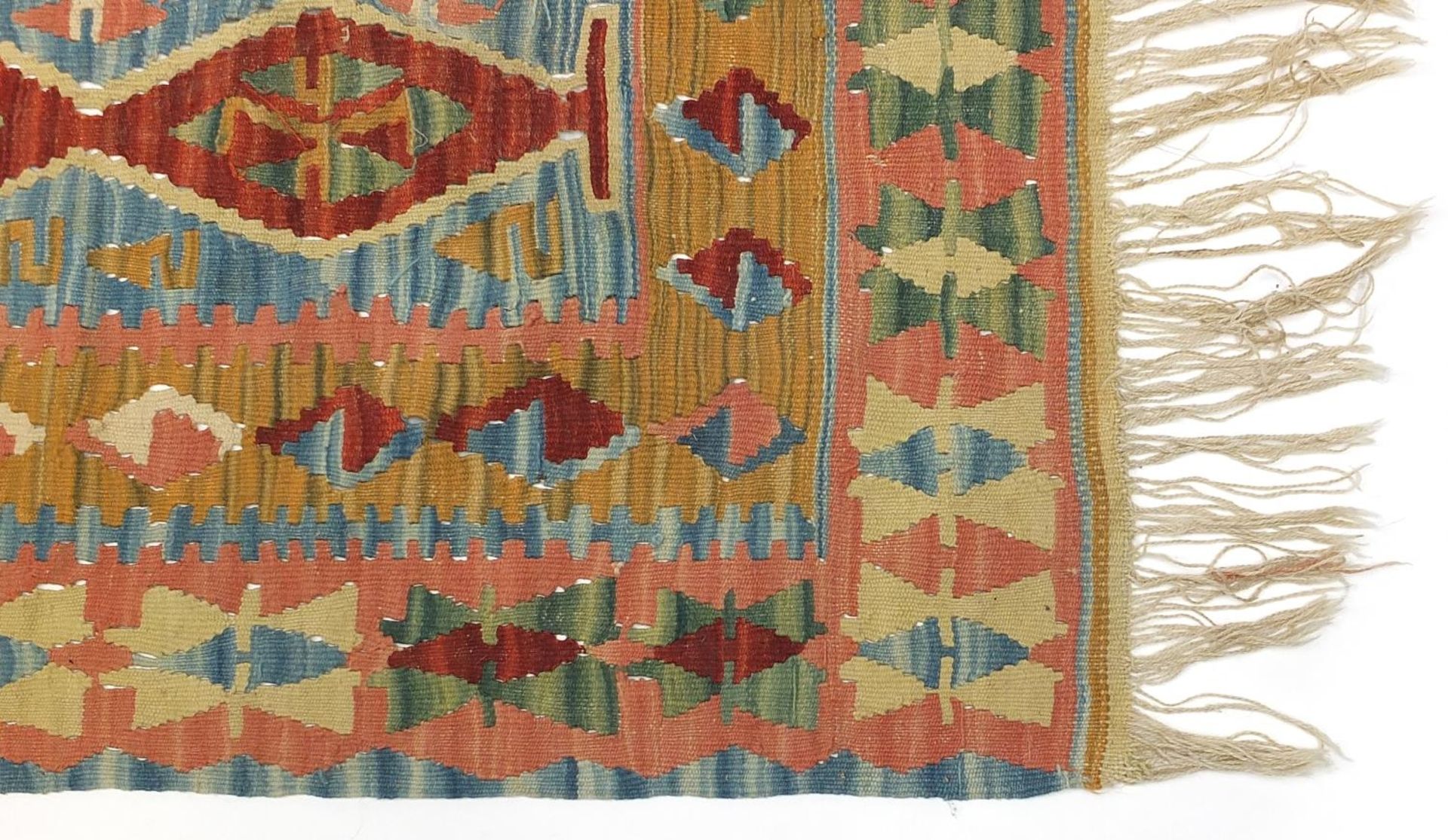 Rectangular Turkish Kilim rug having an all over geometric design, 190cm x 118cm - Image 2 of 3