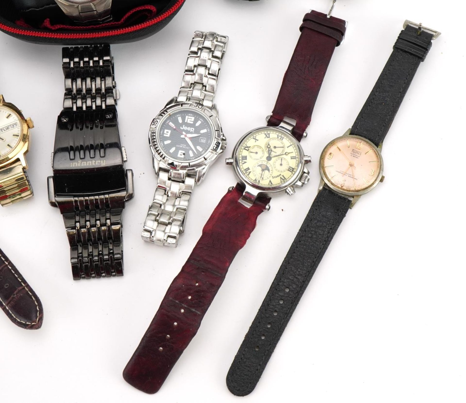 Vintage and later ladies and gentlemen's wristwatches including Sekonda, Tissot and Stauer - Image 4 of 4