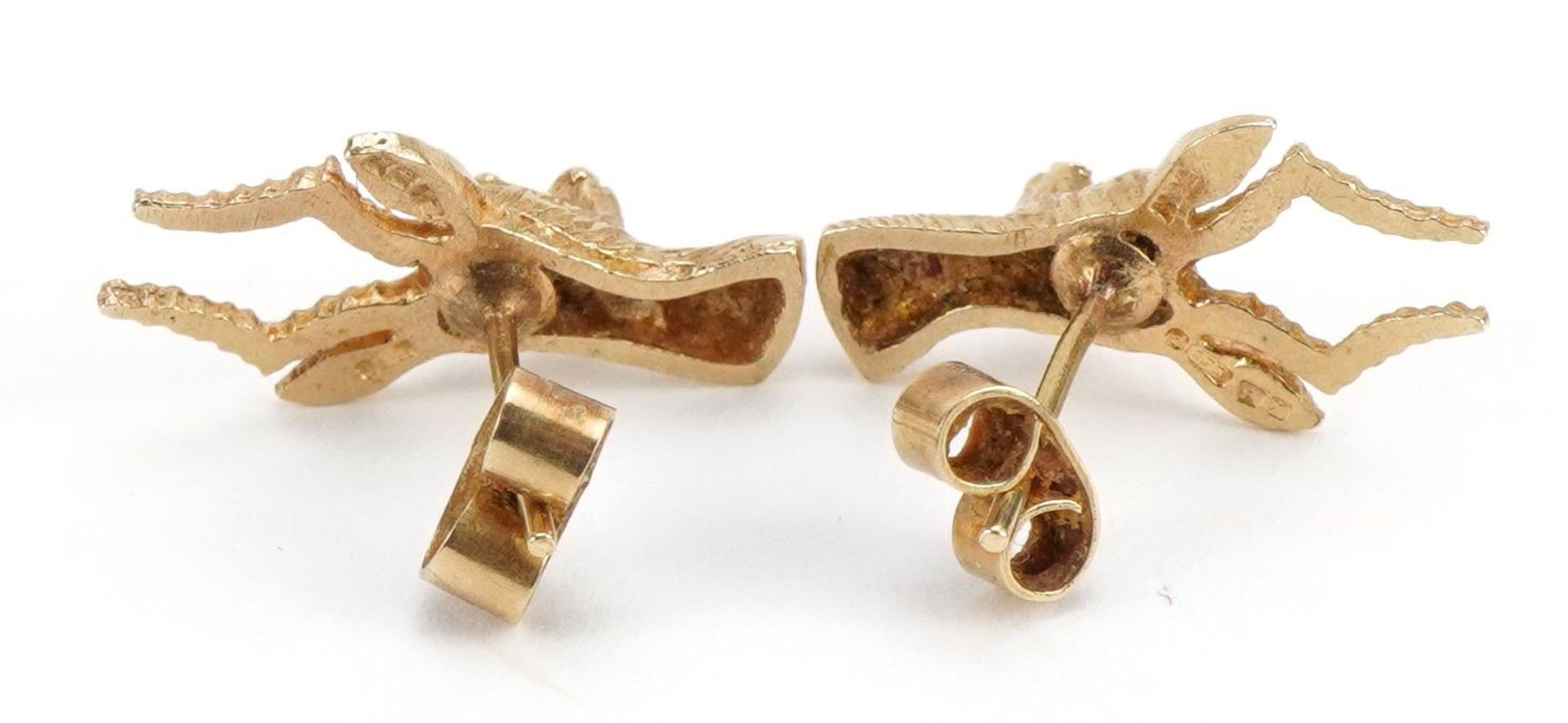 Pair of 9ct gold gazelle stud earrings, 1.8cm high, 2.2g - Image 2 of 3