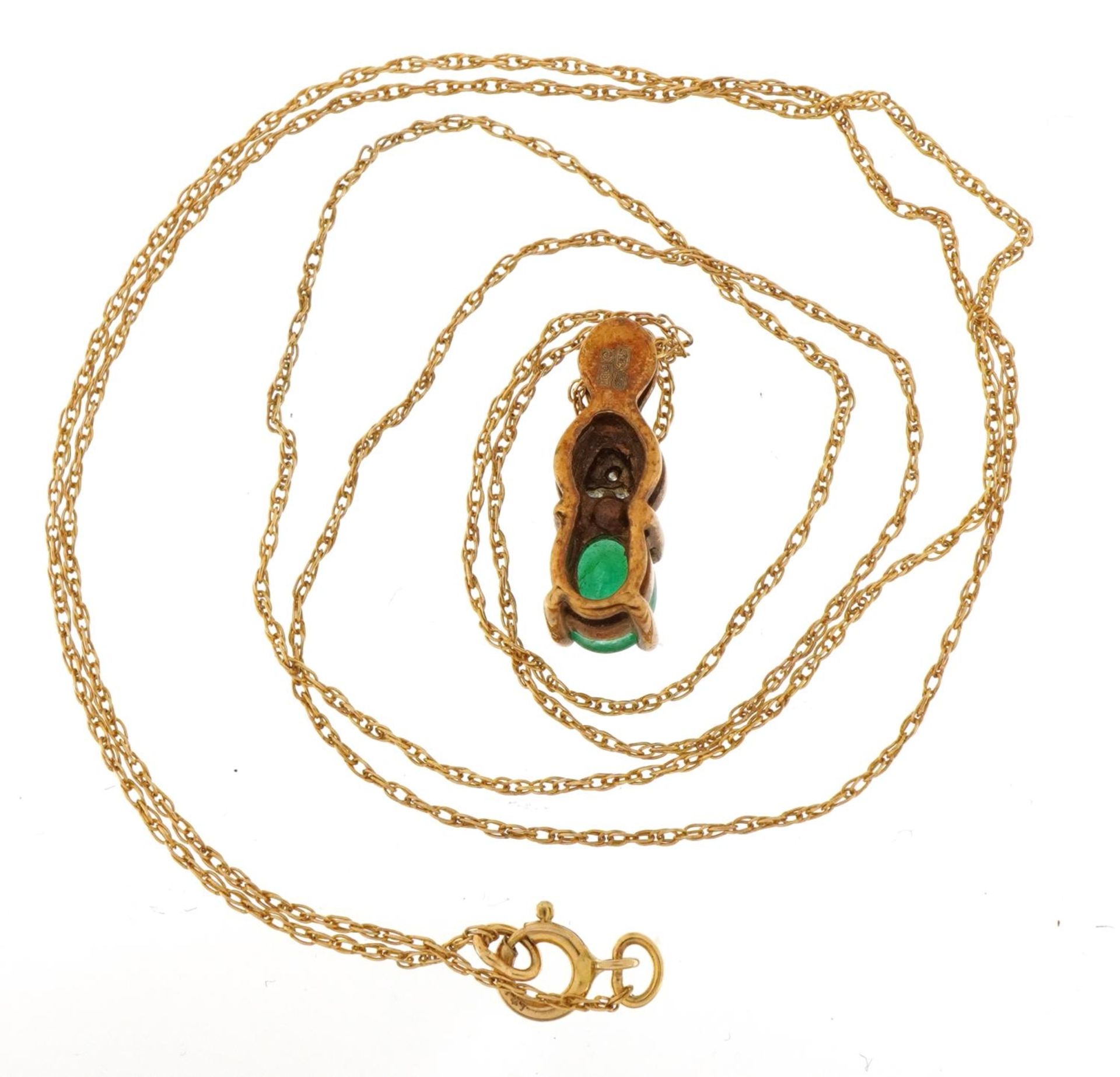 9ct gold emerald and diamond pendant on a 9ct gold necklace, 1.3cm high and 46cm in length, total - Bild 3 aus 4