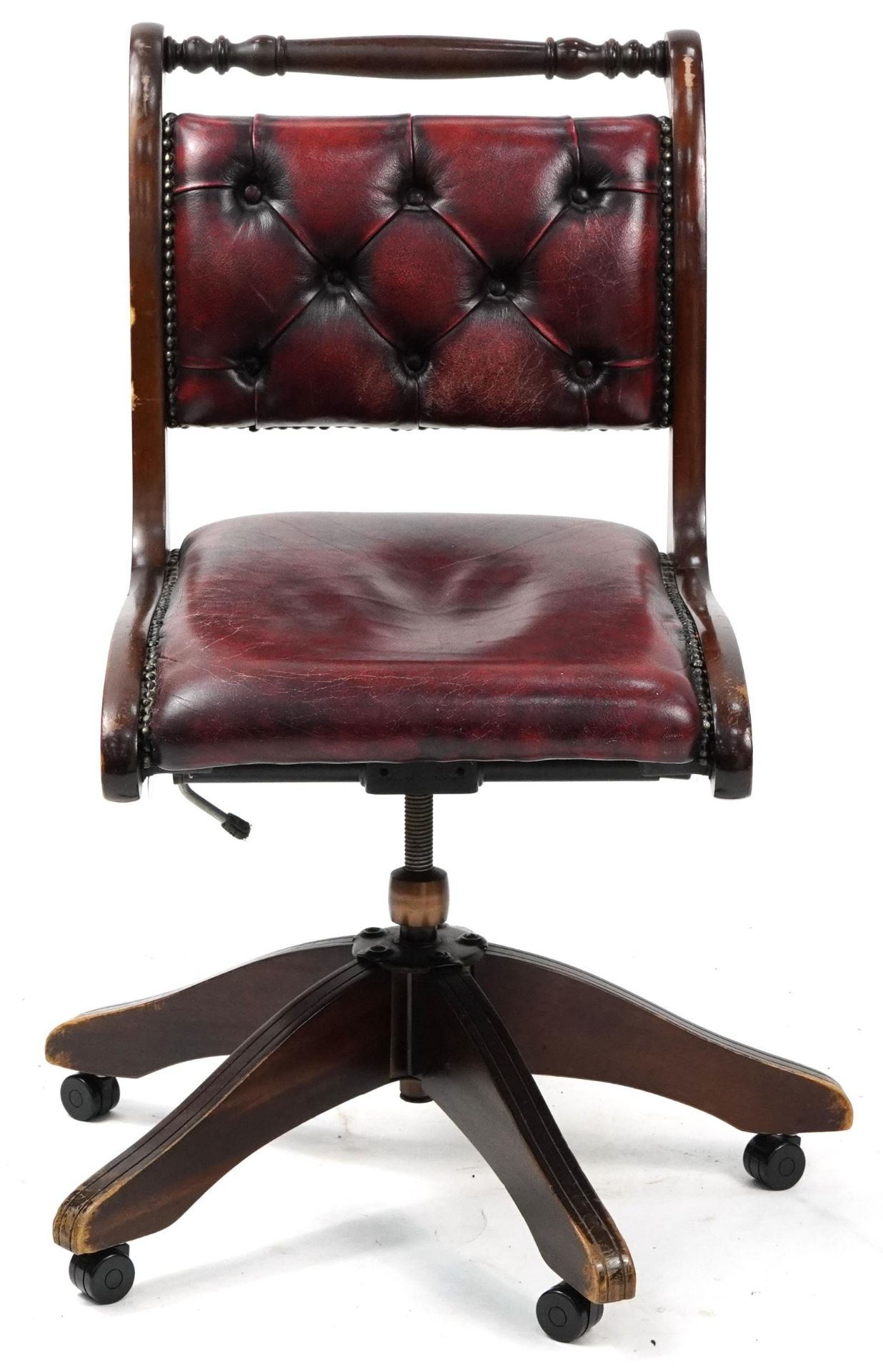 Mahogany framed captain's chair with oxblood leather button back and seat, 92cm high - Bild 2 aus 3