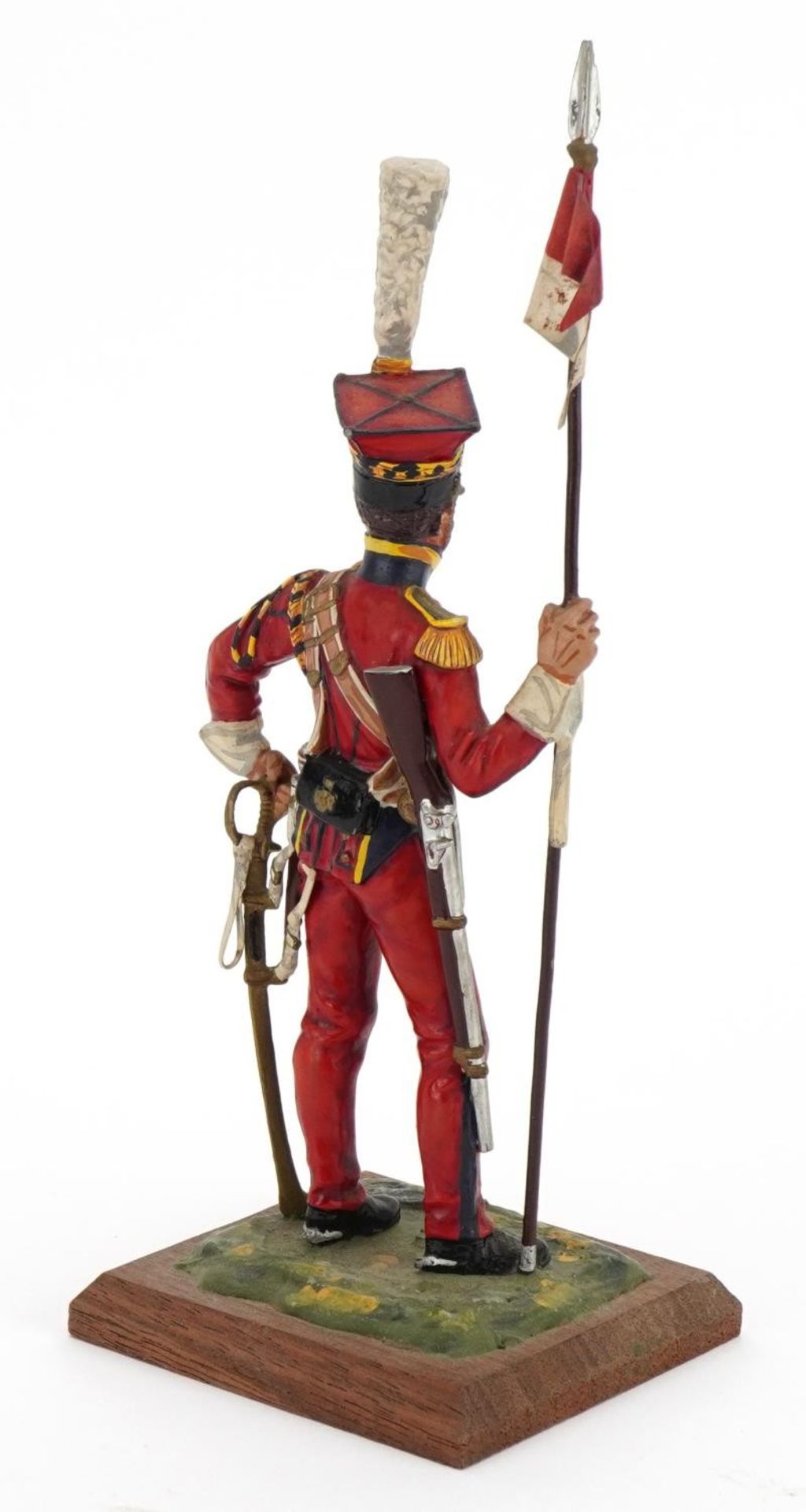 Hand painted cast metal figure of a soldier in uniform, 21cm high - Bild 2 aus 3