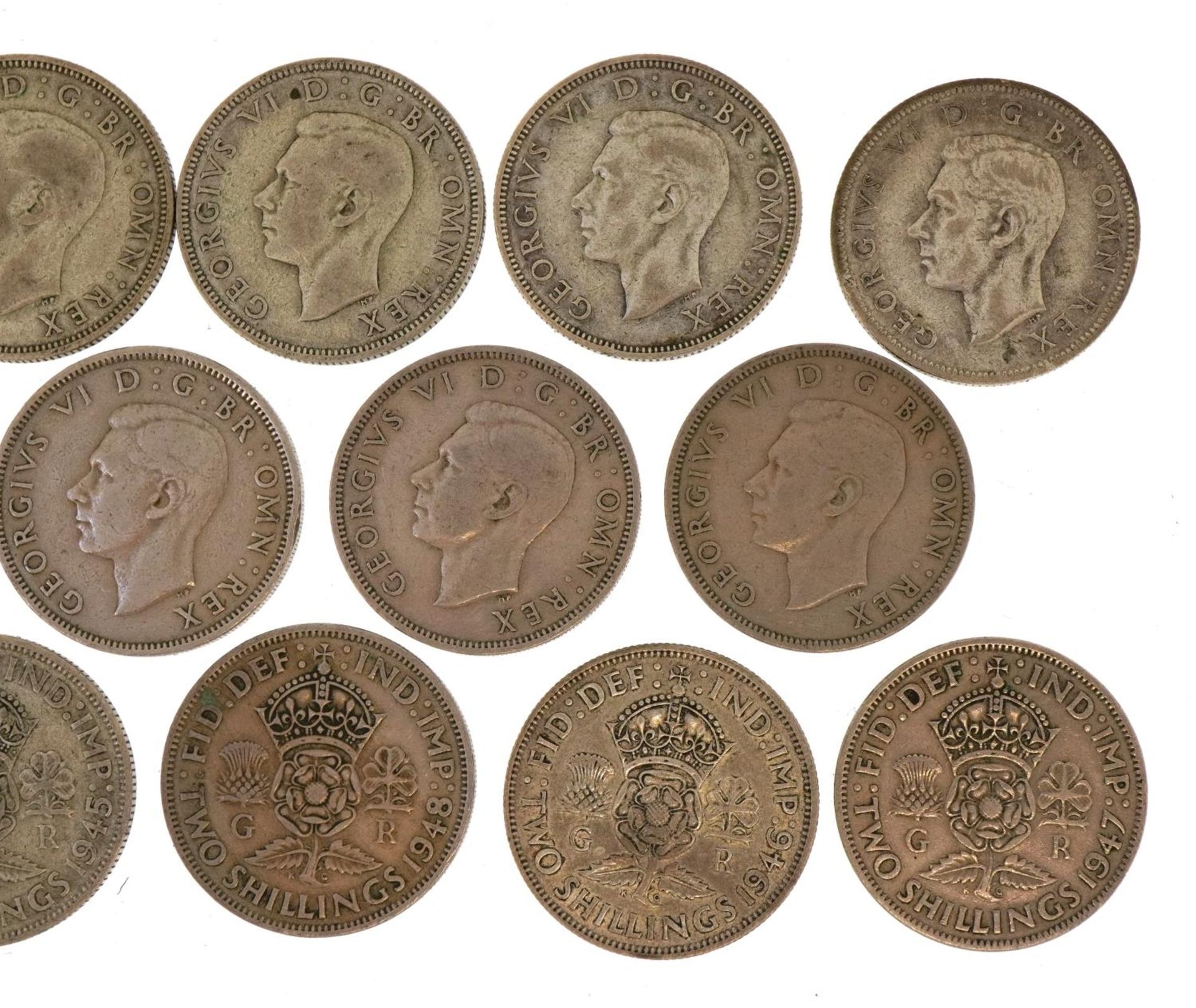 Fourteen George VI two shillings, 1938-1951, approximately 156g - Bild 3 aus 3