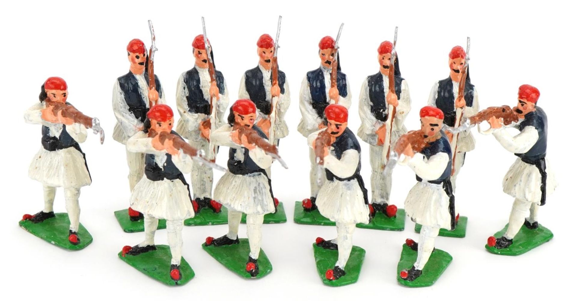 Twelve hand painted lead model soldiers, the largest 6cm high