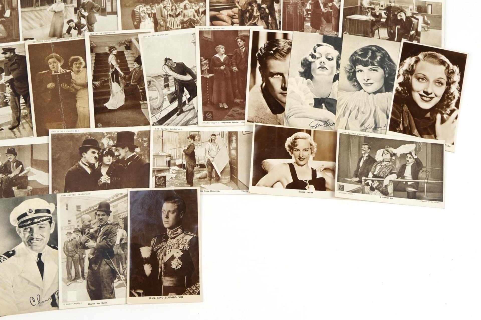 Collection of black and white postcards, mostly film stars and royalty - Image 5 of 5