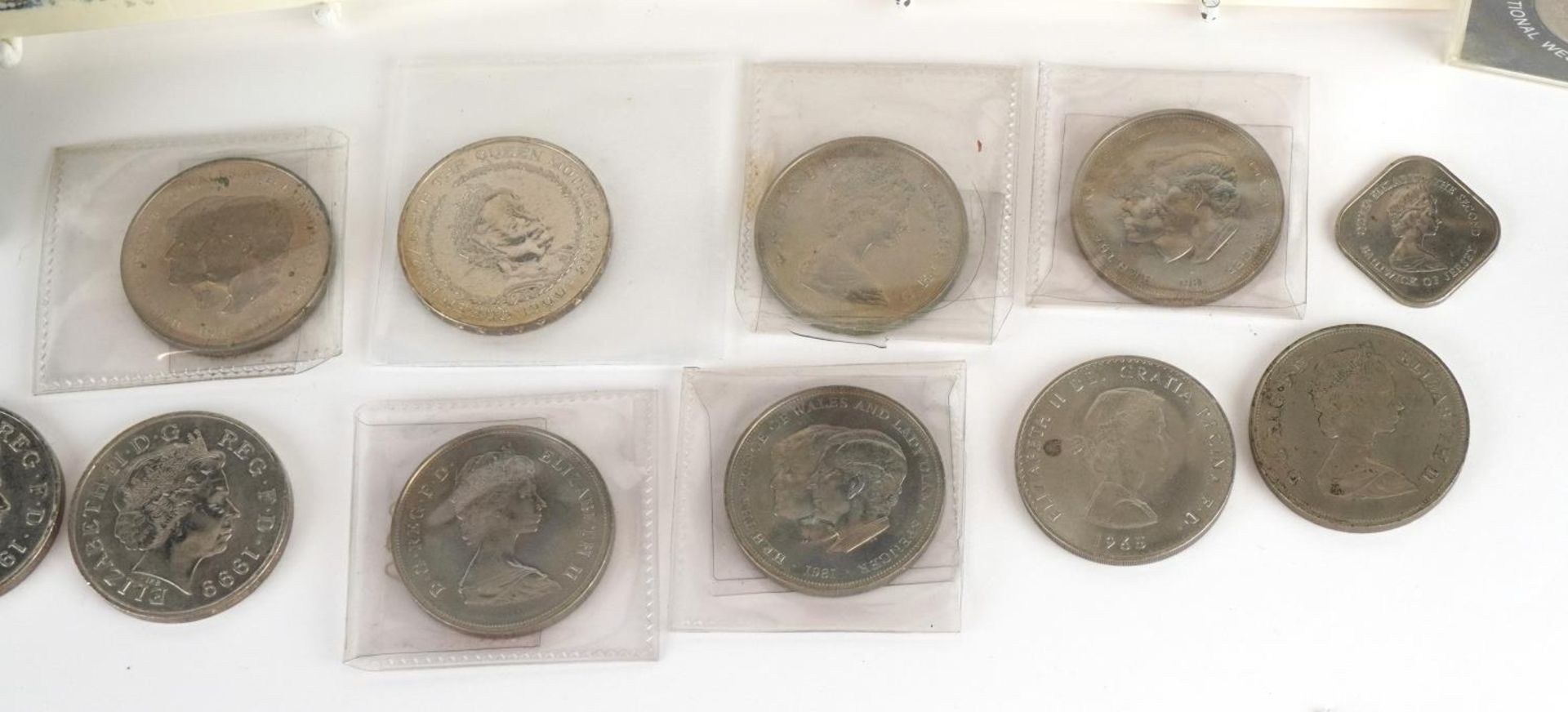 British coins including three commemorative five pound coins, Commonwealth Games commemorative two - Image 5 of 5