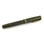 Green Parker Moderne Duette fountain pen, 11cm in length