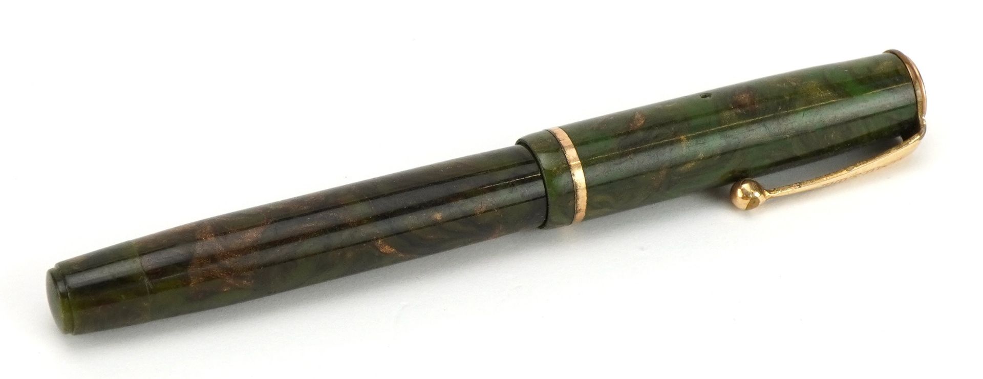 Green Parker Moderne Duette fountain pen, 11cm in length