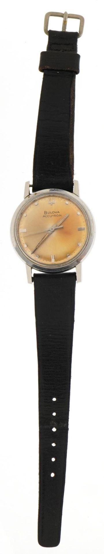Bulova, gentlemen's Bulova Accutron stainless steel wristwatch, the case numbered 495087, the case - Image 2 of 4
