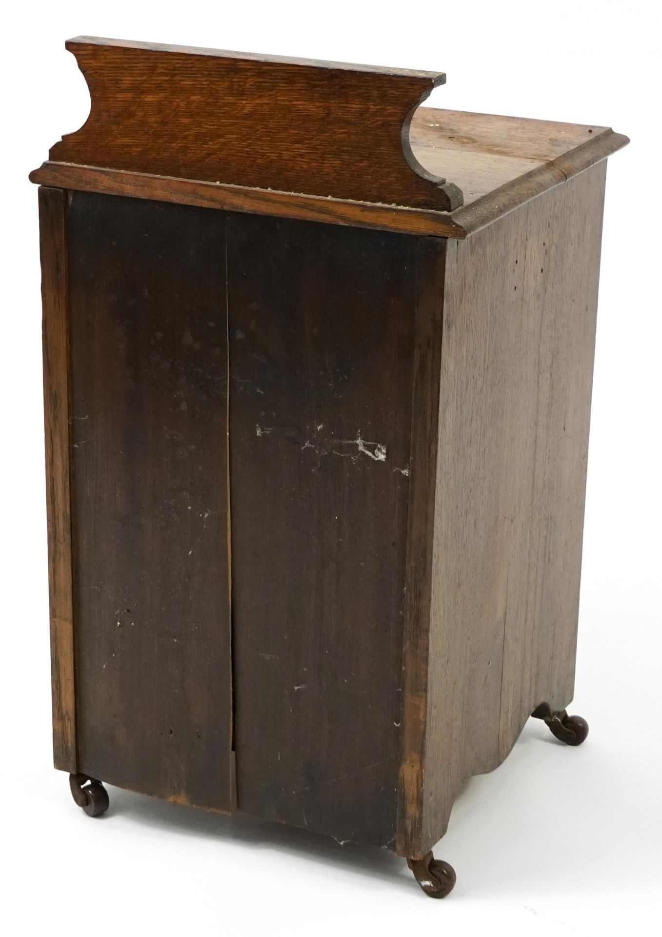 Arts & Crafts oak side cabinet with pierced copper plaque to the door, 68cm H x 38.5cm W x 36.5cm D - Bild 3 aus 3