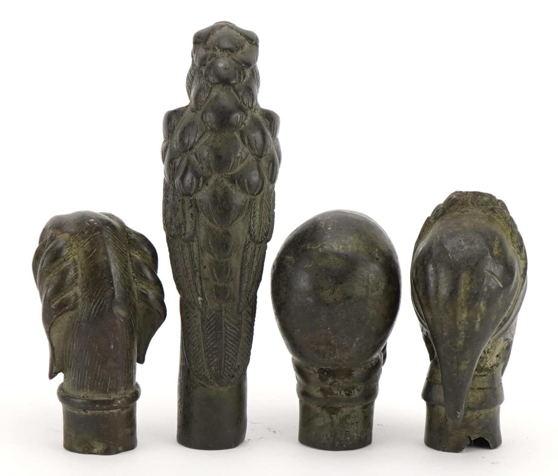 Four patinated bronze walking stick handles including skull, dog and parrot, the largest 12.5cm high - Bild 2 aus 3