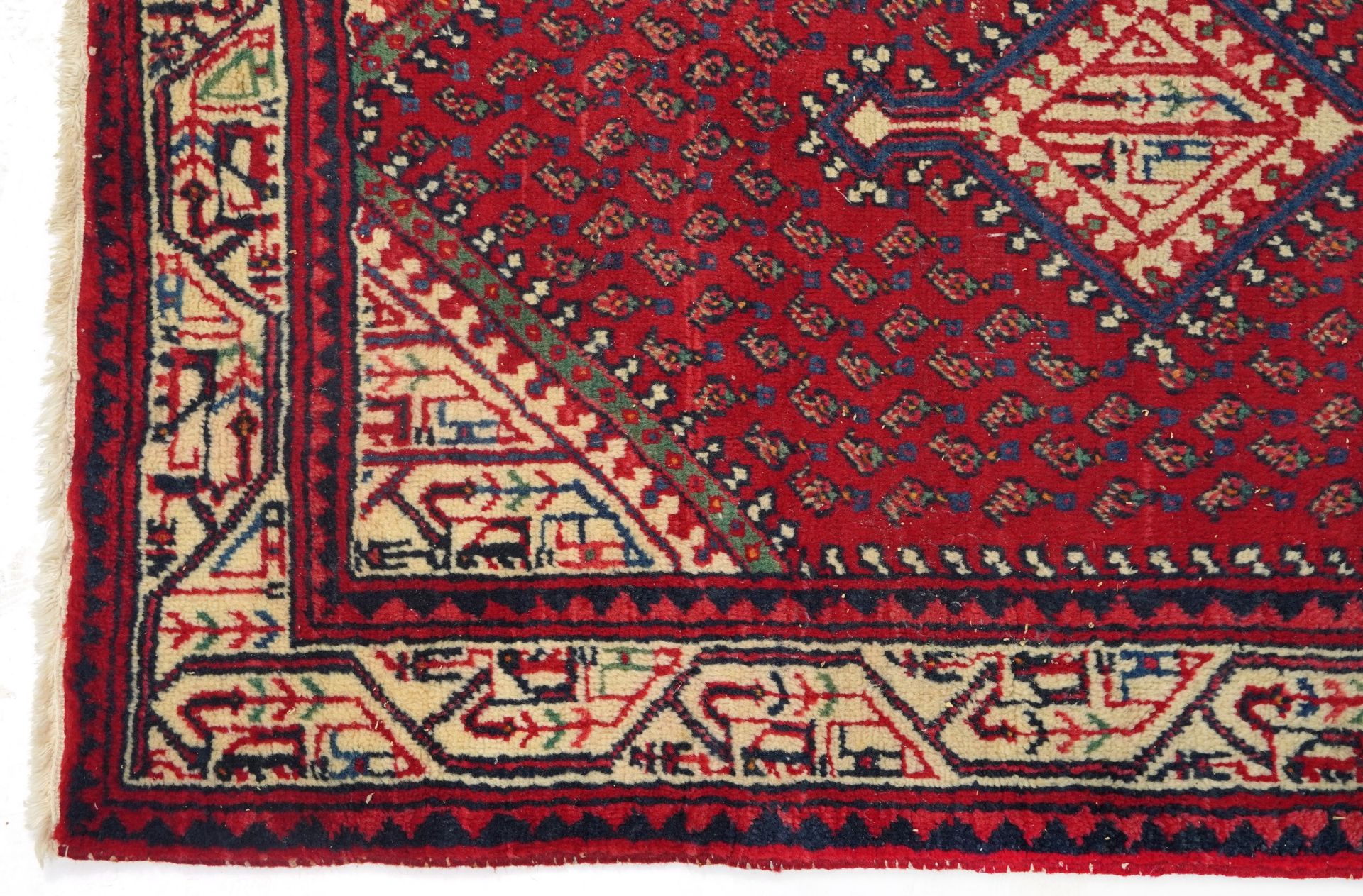 Rectangular Middle Eastern red ground rug, 155cm x 105cm - Bild 4 aus 6