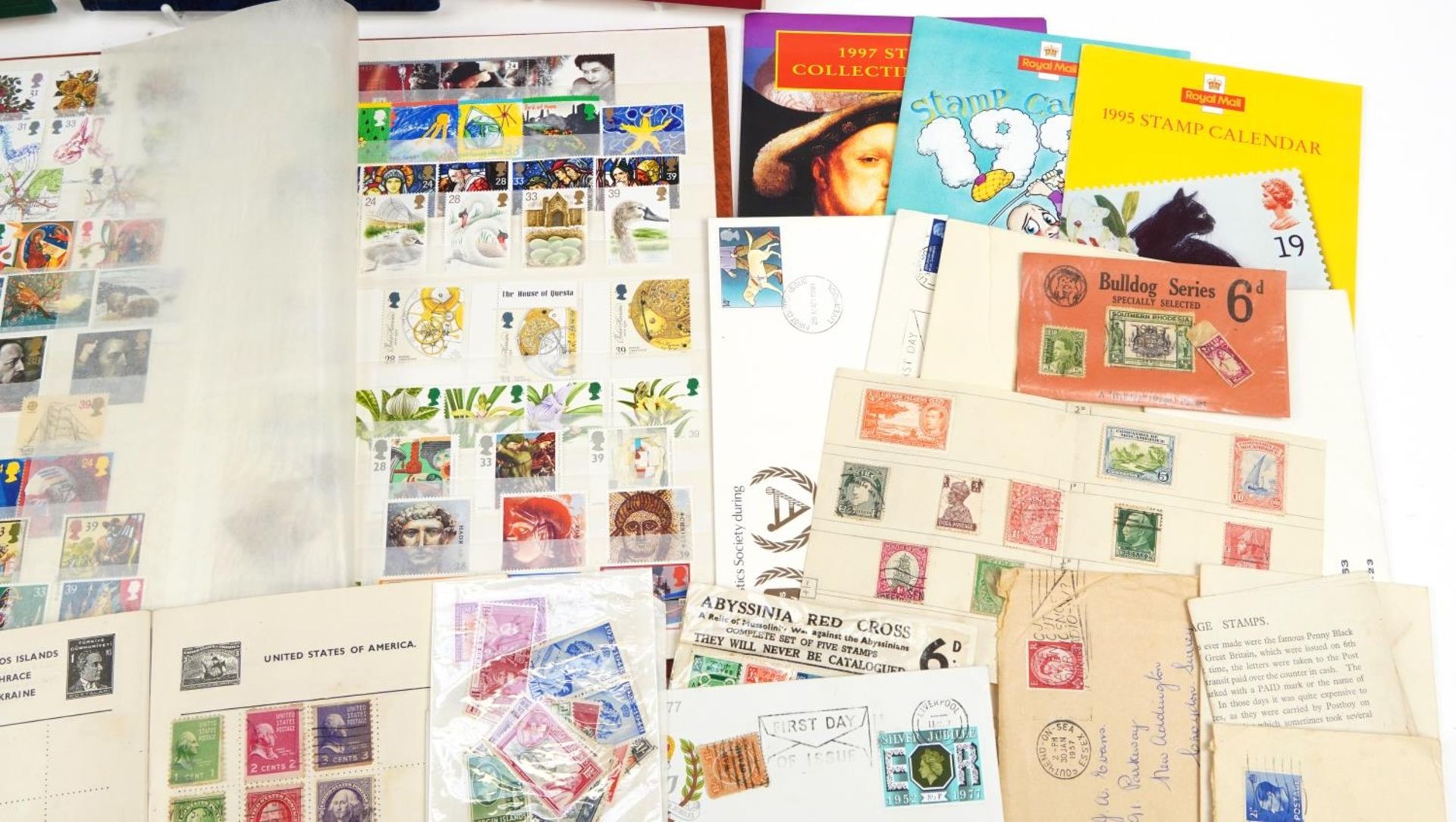 Collection of British and world stamps, come arranged in albums - Bild 3 aus 10