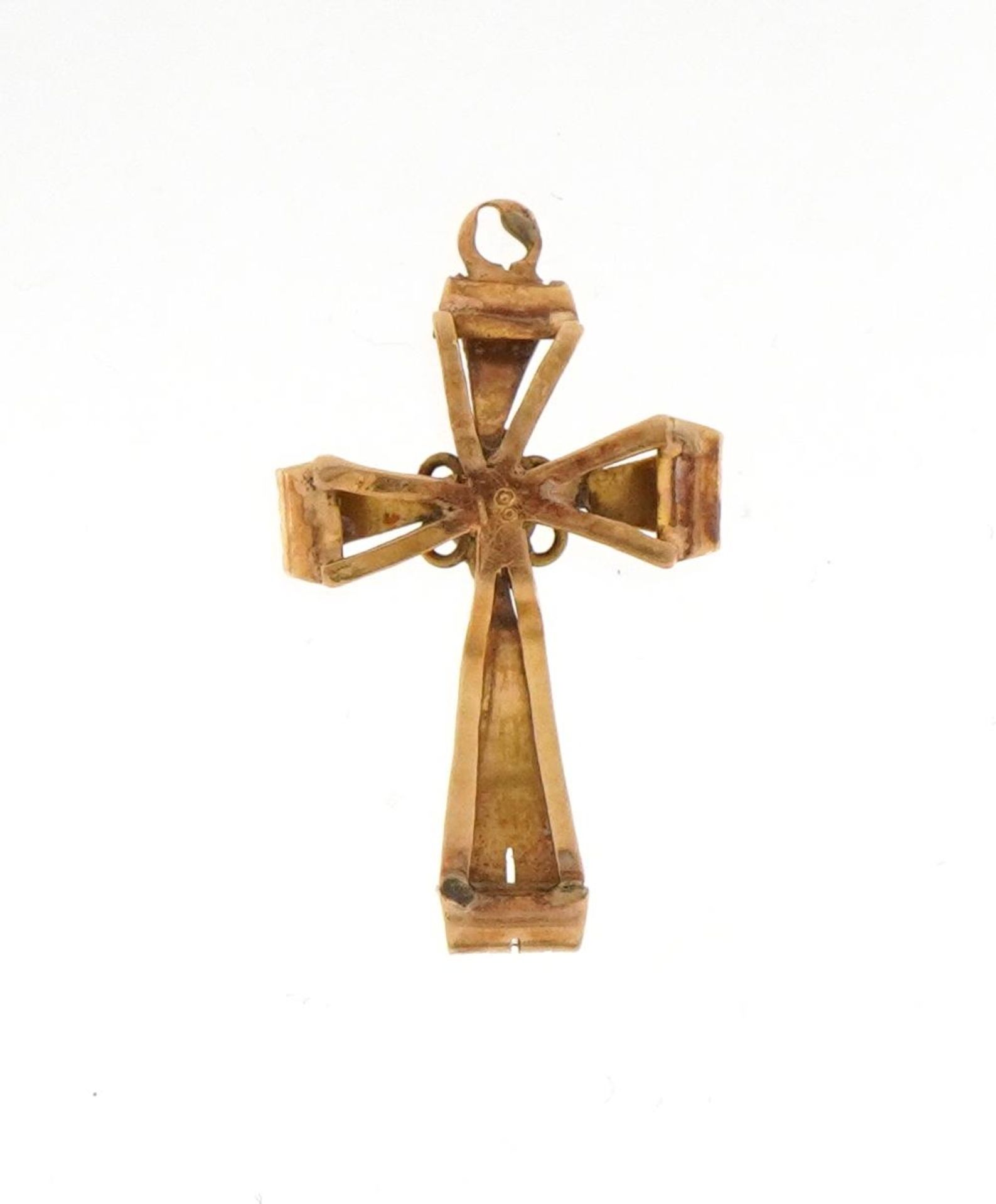 Antique 18ct gold cross pendant with engraved decoration set with a ruby, 2.6cm high, 1.1g - Image 2 of 3