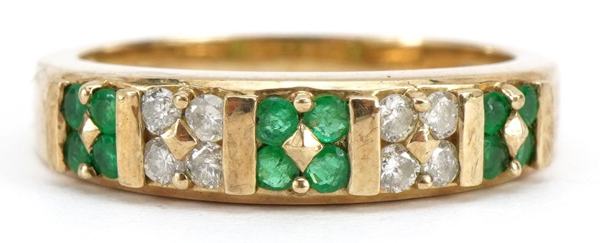 9ct gold emerald and diamond half eternity ring, size P, 3.2g