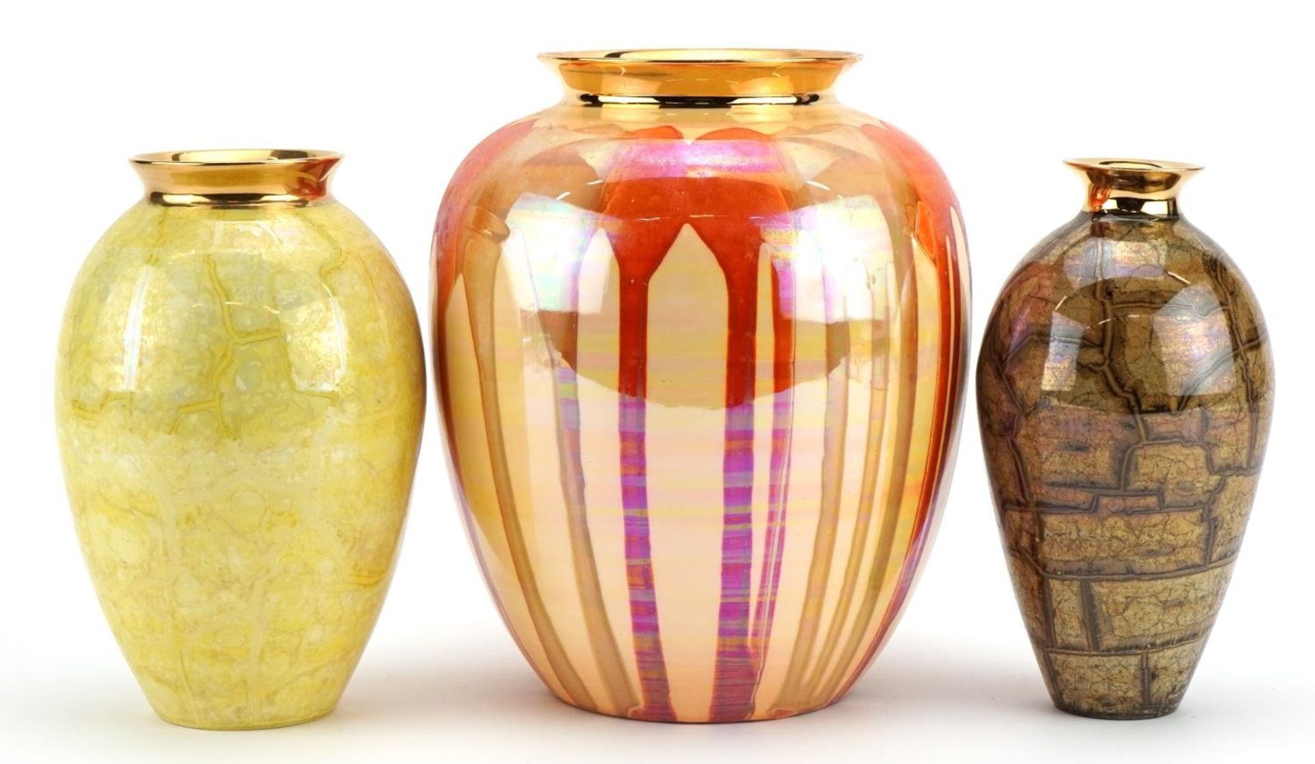 Atkinson Jones, three contemporary lustreware vases including one having an orange dripping glaze, - Bild 2 aus 4